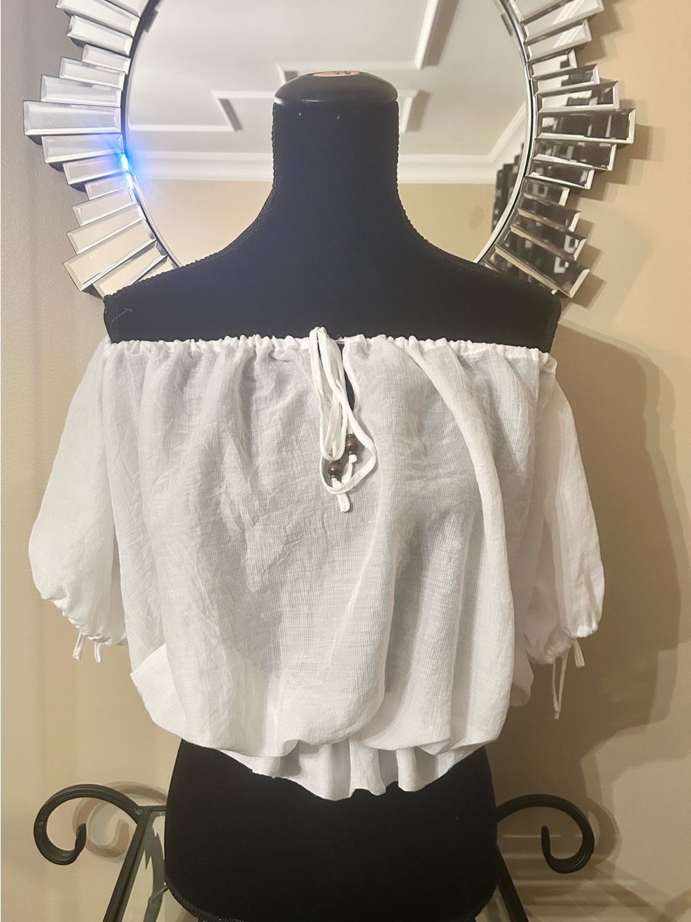 Guess White Off-Shoulder Tie Peasant Blouse